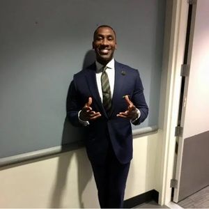 Meet your Posher, Mia